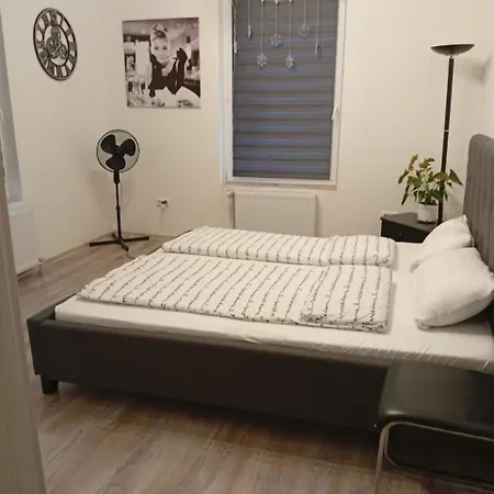 3 Angels O K B Апартаменты