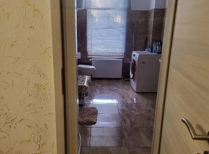 3 Angels O K B * التنبورغ