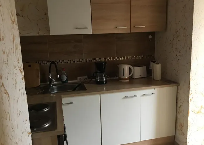 3 Angels O K B * التنبورغ